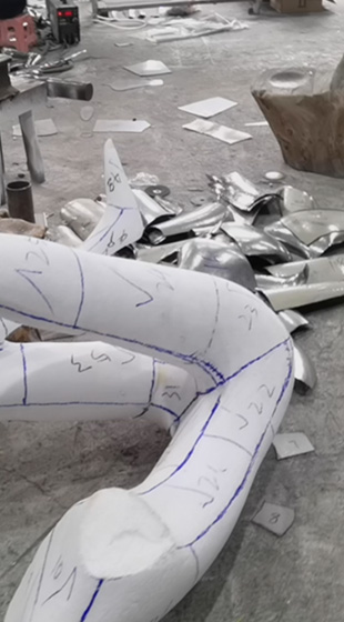 雙曲面吧臺(tái)加工廠(chǎng)家、雙曲面穹頂加工廠(chǎng)家、雙曲面沙盤(pán)加工廠(chǎng)家服務(wù)優(yōu)勢(shì)