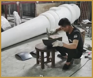 不銹鋼雕塑加工現(xiàn)場(chǎng)圖、不銹鋼格柵加工現(xiàn)場(chǎng)圖